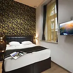 Hotel Opera Garden & Budapeszt