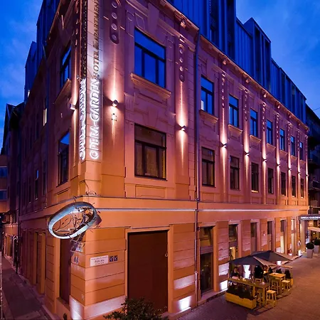 Opera Garden Hotel&apartments Hotell 4*