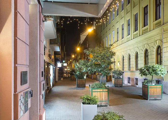Opera Garden Hotel&apartments