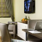 Hotel Opera Garden Hotel&apartments