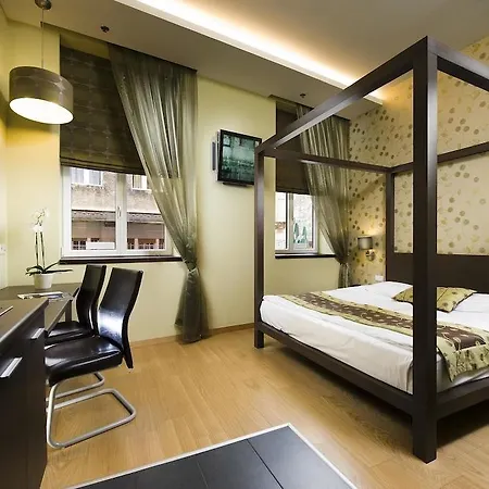 Opera Garden Hotel&apartments 4*