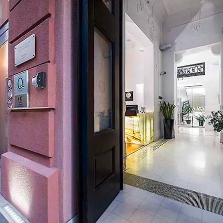 Hotel Opera Garden Hotel&apartments 4*