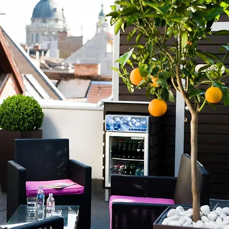 Hotel Opera Garden Hotel&apartments 4*
