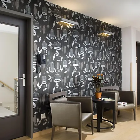 Отель Opera Garden &