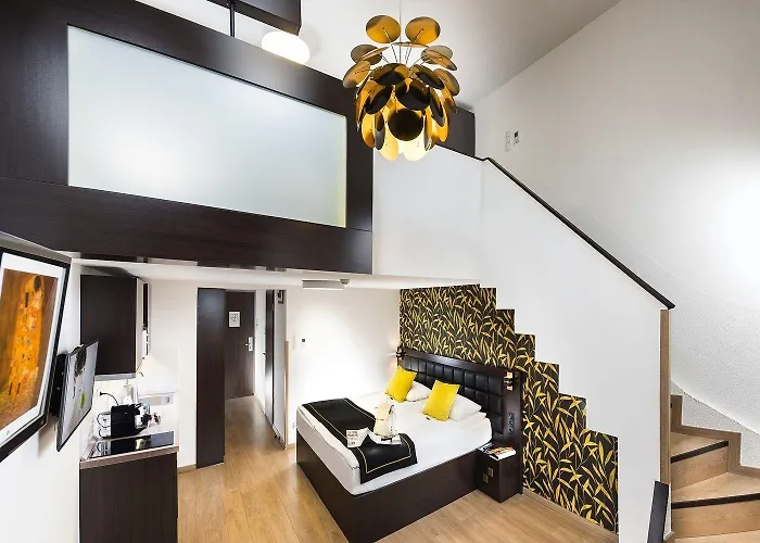 Hotel Opera Garden &