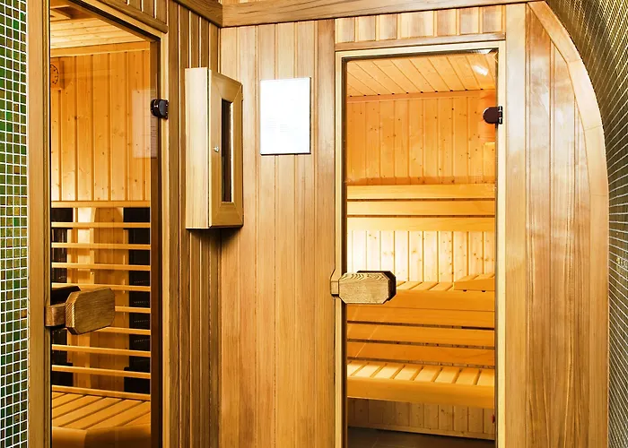 Opera Garden & Budapest